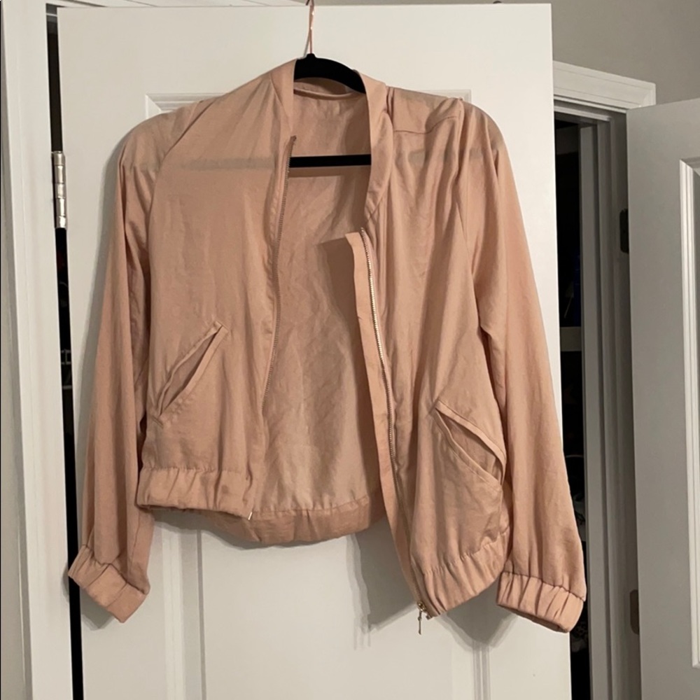 H&M light pink jacket